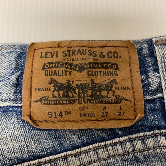 Levi’s Distressed Denim Light Washed Shorts 14R - Picture 9 of 9